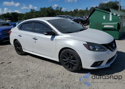 2018 Nissan Sentra S из США, поврежденный, VIN 3N1AB7AP8JY253161